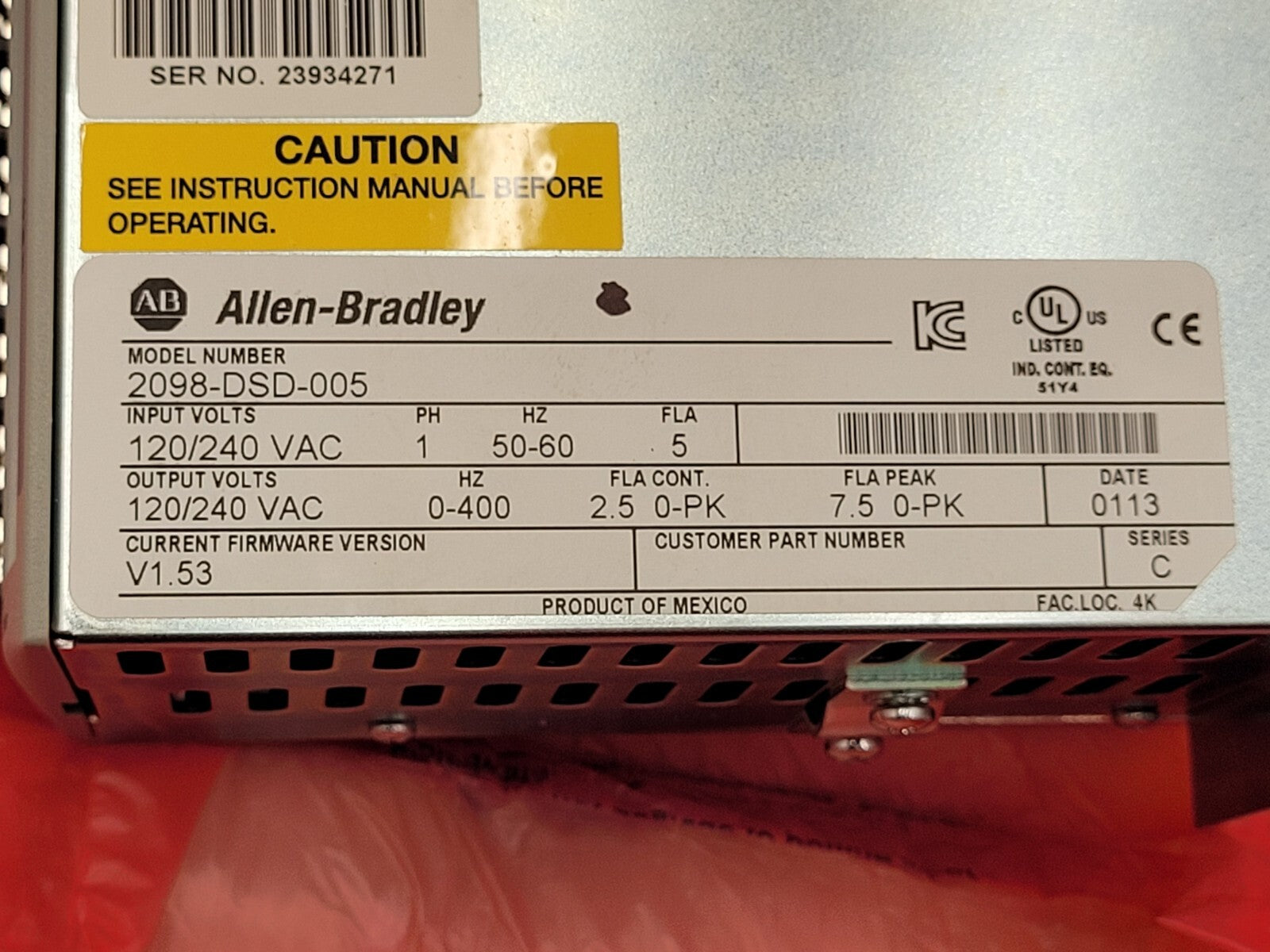 Allen Bradley 2098-DSD-005 Kinetix Ultra3000 Servo Drive 120/240VAC 0-400Hz