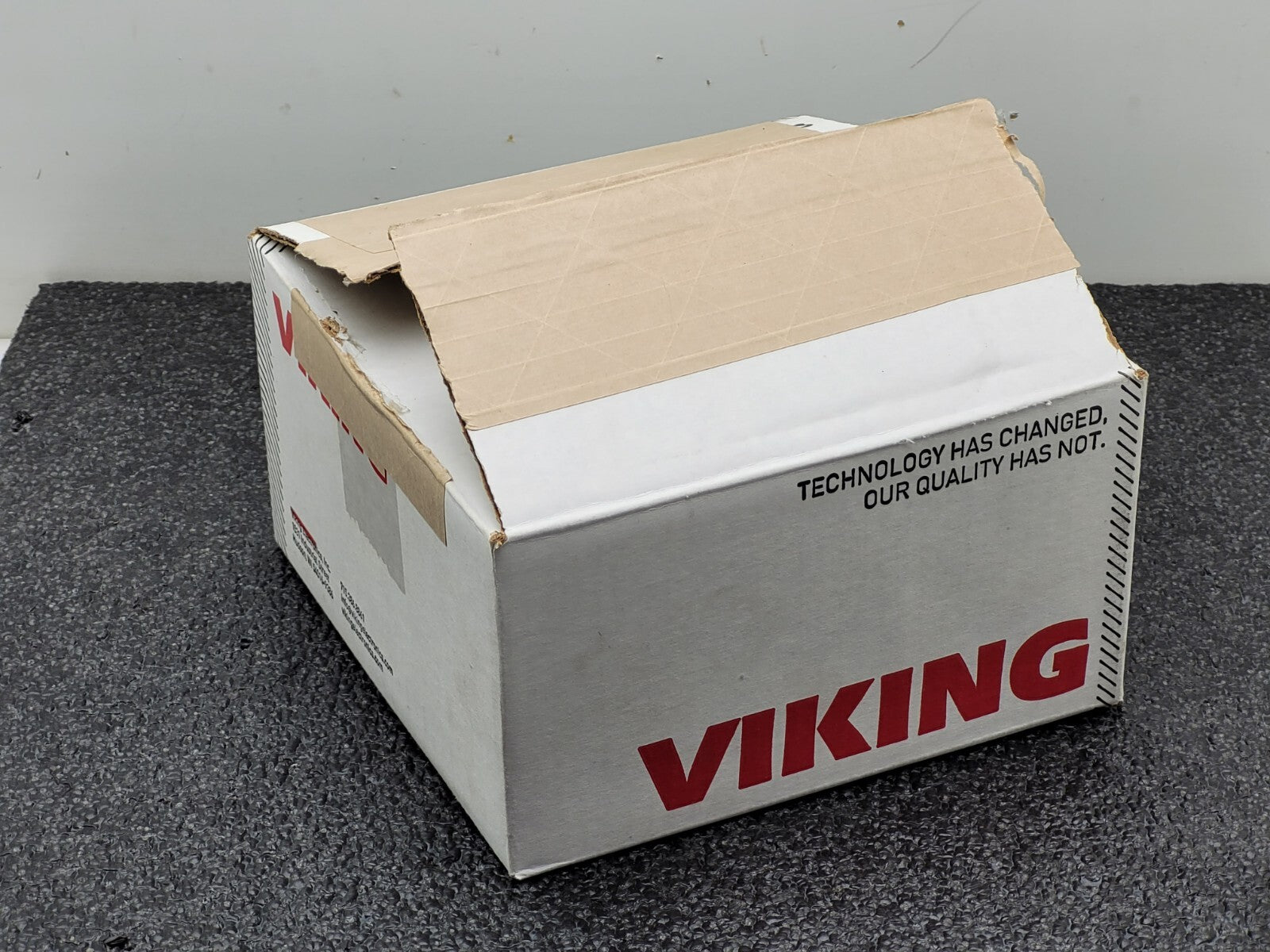 Viking Electronics FBI-1A Viking Anti Feedback Eliminator Paging Device Open Box