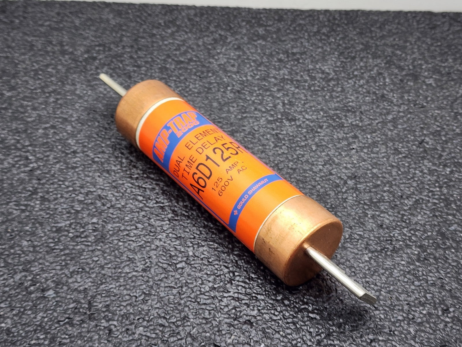 Lot of 3x FERRAZ Shawmut A6D125R FUSE 600V, 125AMP HRC type fuse