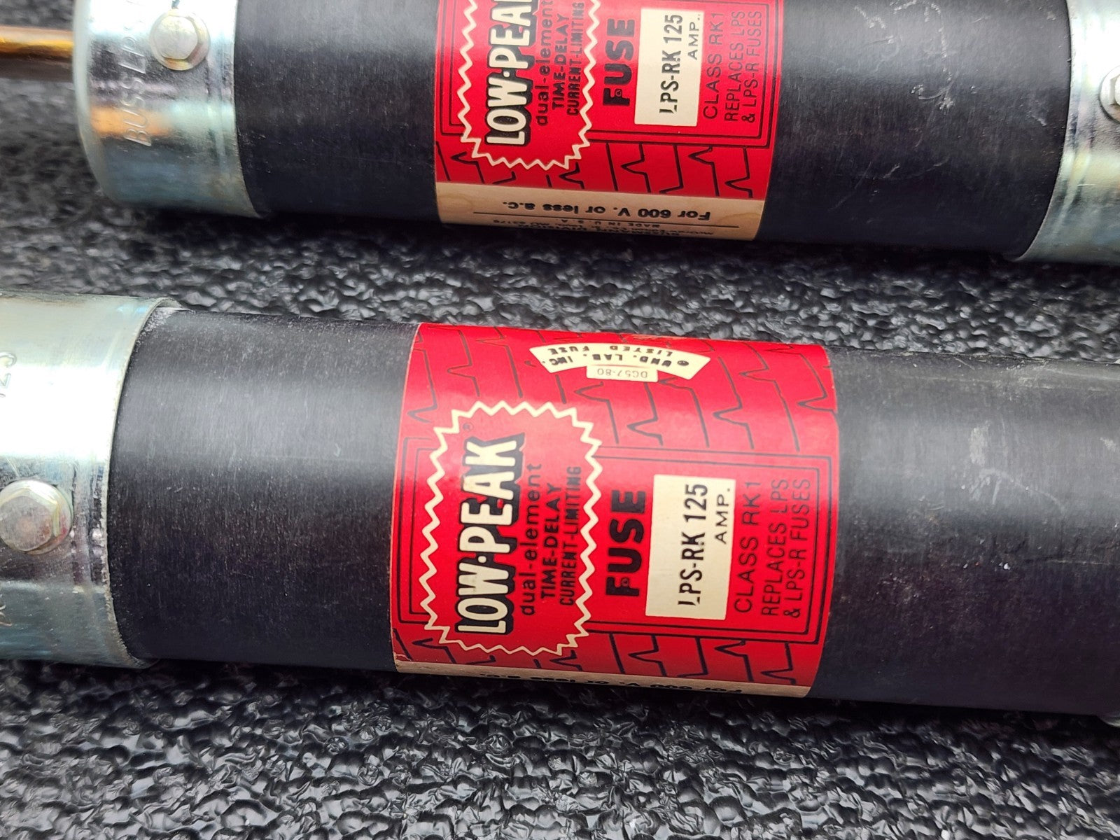 Lot of 3  Bussmann  LPS-RK-125  time delay current - limiting fuse.