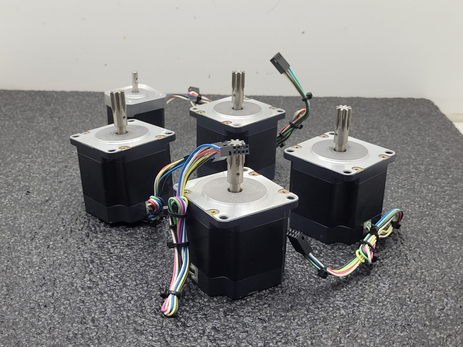 Lot of 5x VEXTA 2-PHASE STEPPING MOTOR C8934-9212K and PK245-01AA-C11
