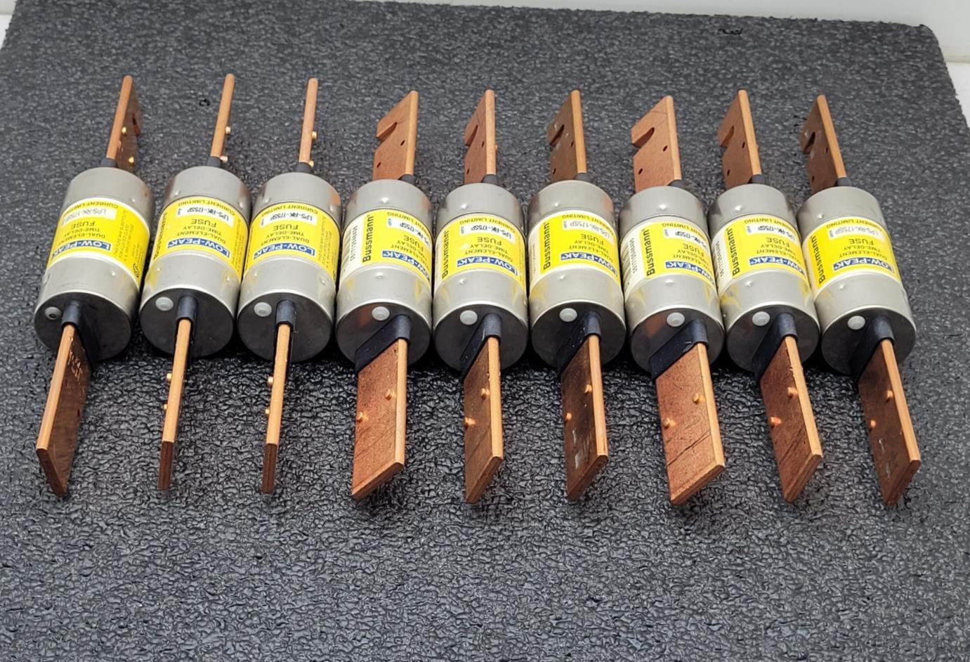 Lot of 9 - Bussmann LPS-RK 175SP 175 Amp Fuse Low Peak Class RK1 600V