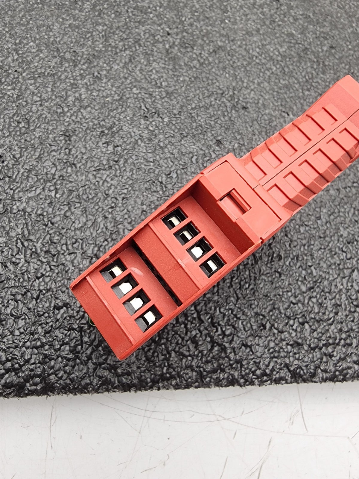 Allen Bradley MSR5T GuardMaster Safety Relay 440R-B23020 DIN Rail Mount