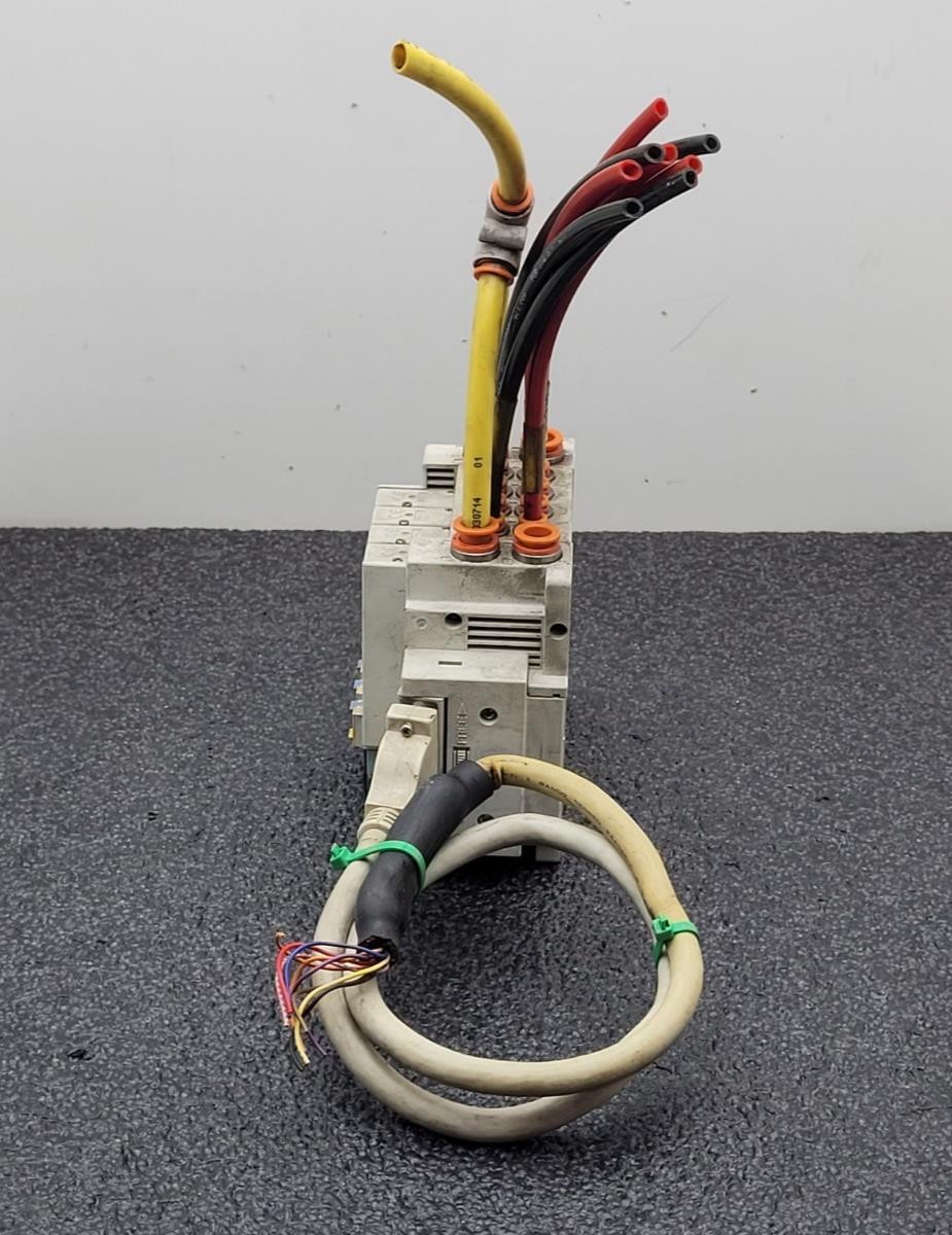 SMC SS5Y5-10F1-04B-N7 Pneumatic Dual Acting 4x Solenoid Valve Block