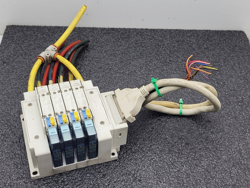 SMC SS5Y5-10F1-04B-N7 Pneumatic Dual Acting 4x Solenoid Valve Block