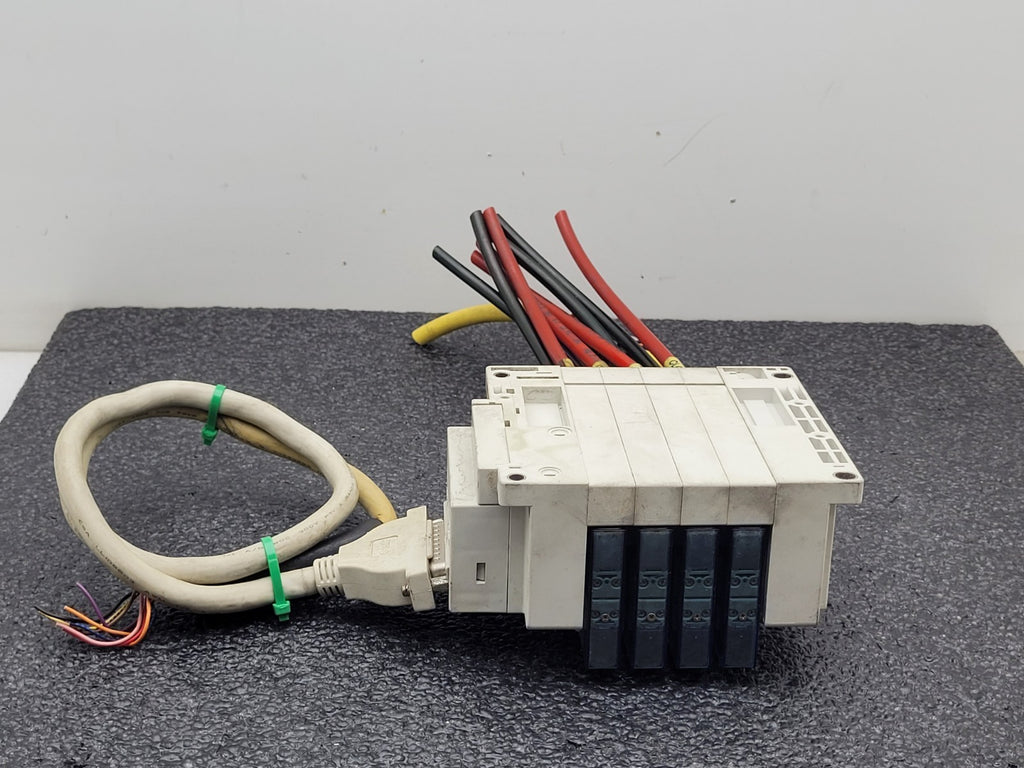 SMC SS5Y5-10F1-04B-N7 Pneumatic Dual Acting 4x Solenoid Valve Block