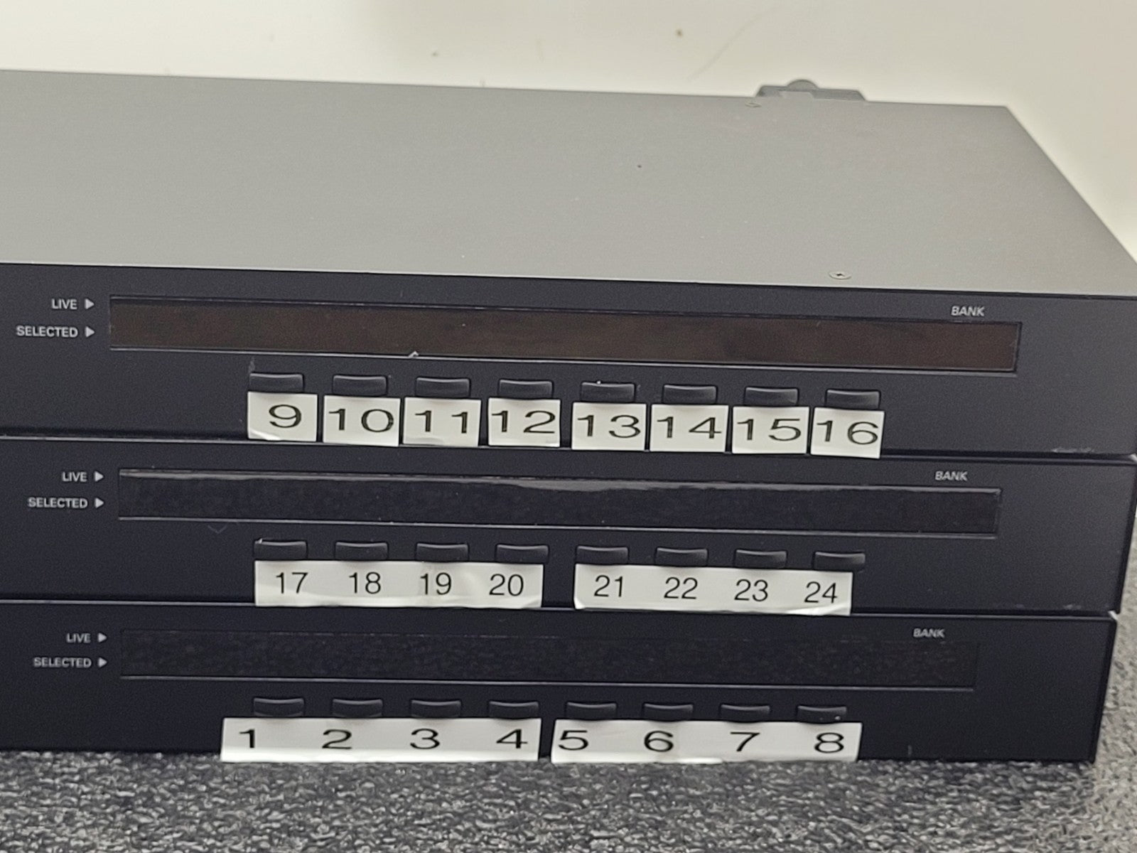 Lot of 3x Tripp Lite B042-008 8 Port USB PS2 Rack-Mountable KVM Switch