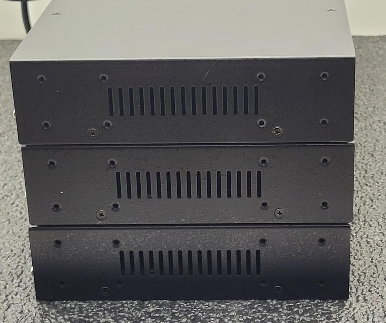 Lot of 3x Tripp Lite B042-008 8 Port USB PS2 Rack-Mountable KVM Switch