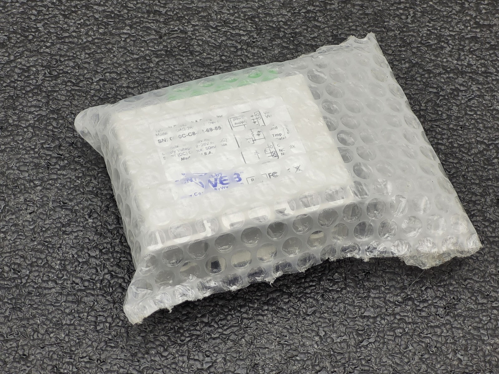 Control by Web X-DAQ-2R1-4T-I DIN Rail Mount  Ethernet PLC Temperature Module