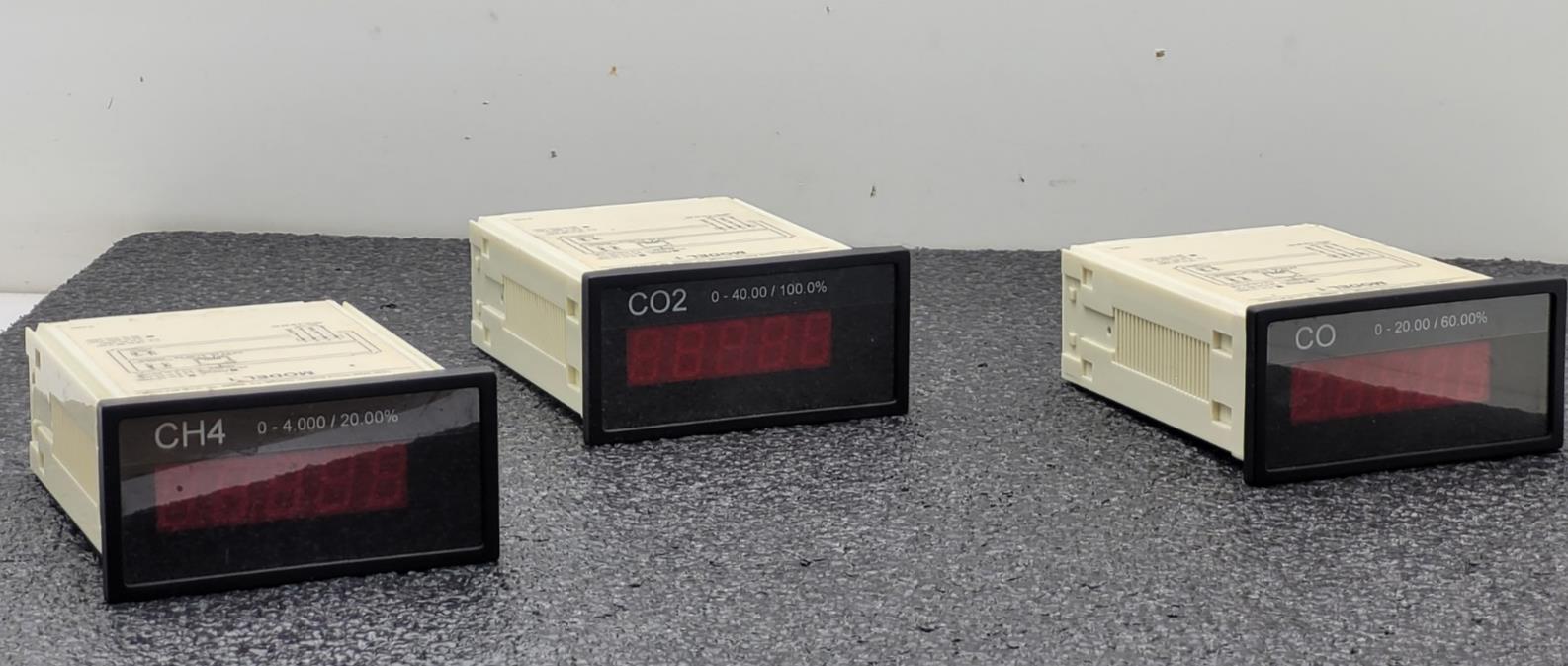 Lot of 3 California Analytical Instruments Model 1 CH4 CO CO2  Analyzer