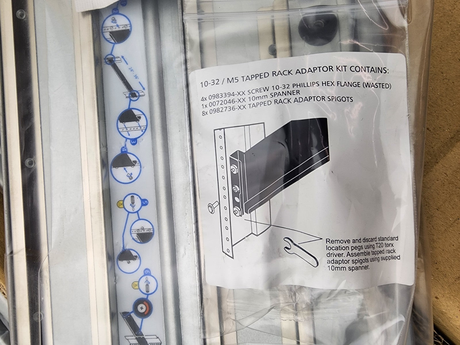 5PCS NEW 0994058-11 ASSEMBLY UNIVERSAL STORAGE XL 2U SNAP-IN RAIL KIT