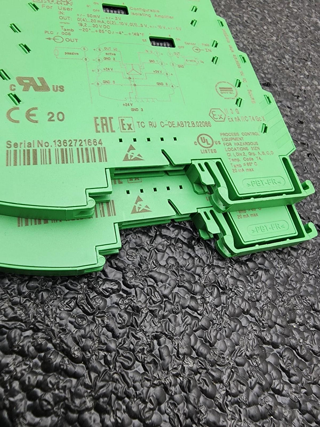 Lot Of 2 Phoenix Contact Isolation Amplifier MINI MCR-SL-SHUNT-UI-NC 2810780