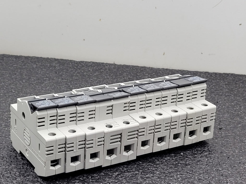 Lot of 9 ALLEN BRADLEY 1492-FB1C30-L 30A 600V  1P 200K DINRAIL FUSIBLE 1x FB2C30