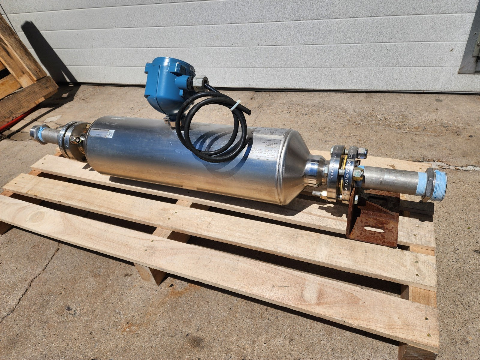 Emerson Micro Motion T-Series Coriolis Flow Meter Strait Tube Full 1.5 Bore T150