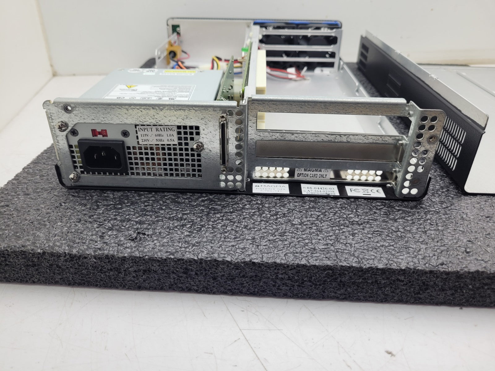 Magma 3 Slot PCI Expansion Chassis 01-04426-03 Host Card 01-04577-01 01-04440-03