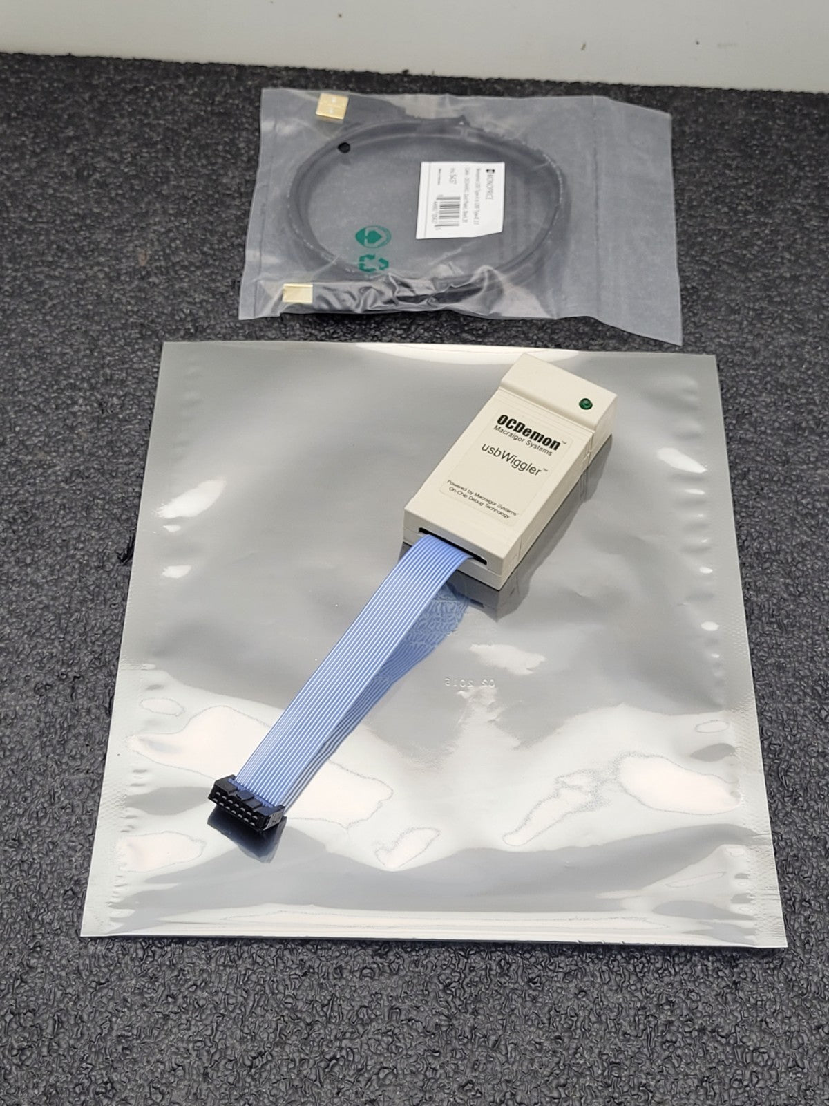 OCDemon Macraigor Systems usbWiggler Debugger ONCE  On Chip Technology w/ cable