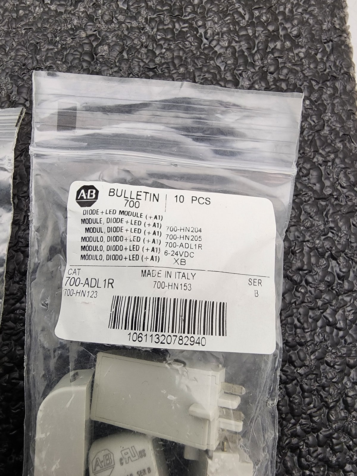 Lot of 27x 700-AV3R 700-ADR 700-ADL1R Diode Indicator Light Relay Module