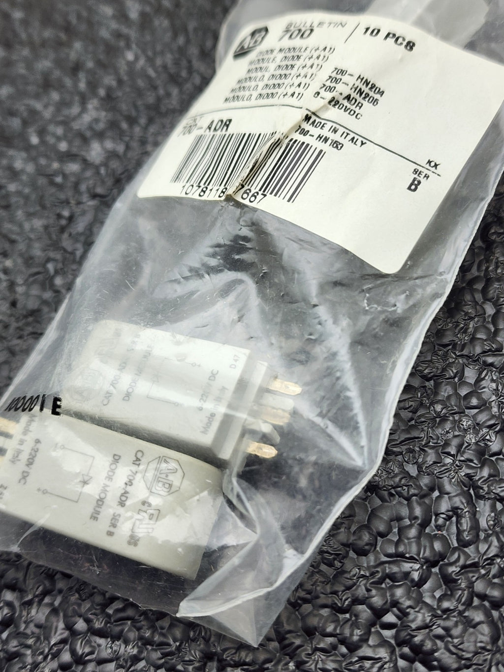 Lot of 27x 700-AV3R 700-ADR 700-ADL1R Diode Indicator Light Relay Module