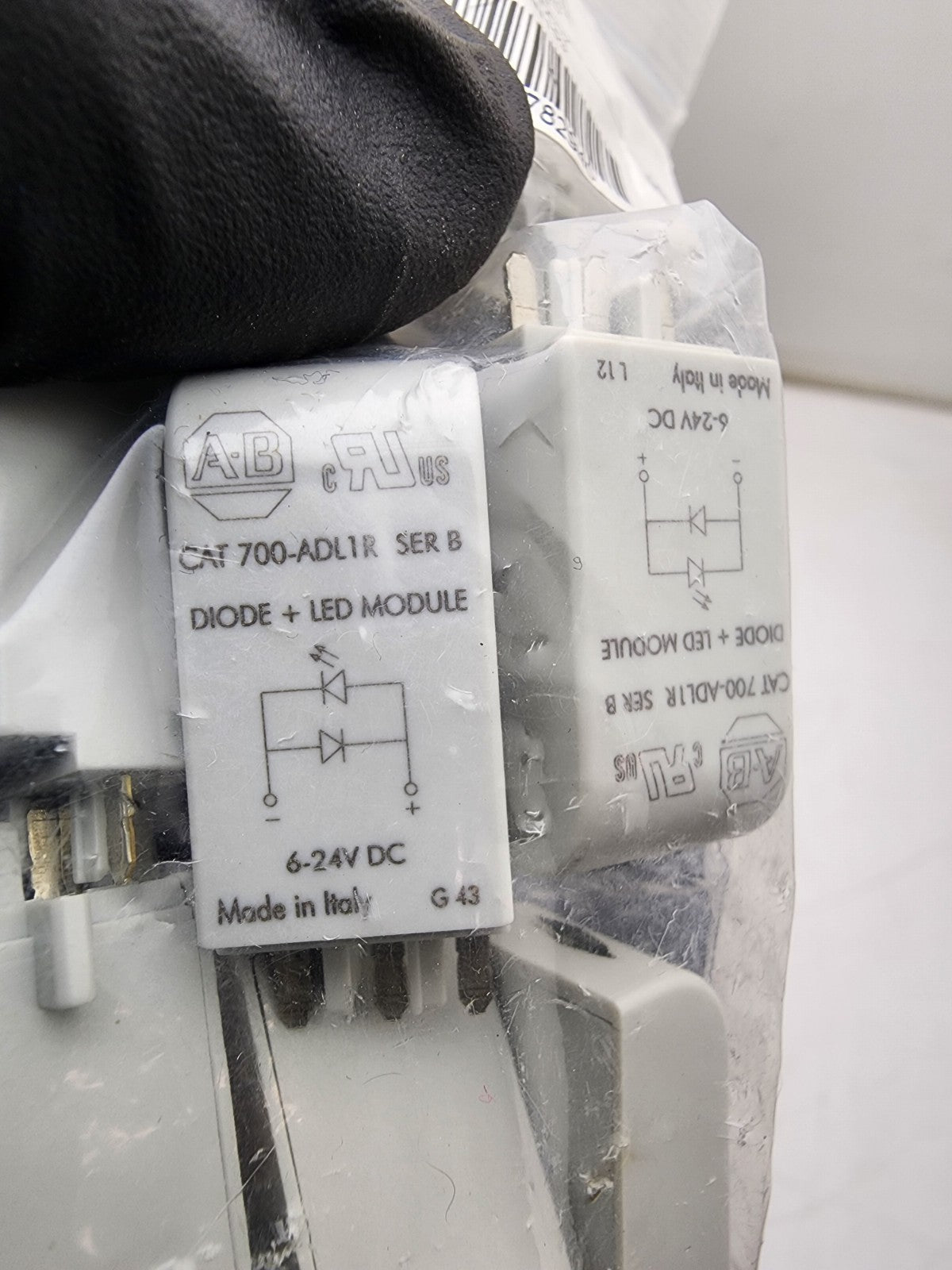 Lot of 27x 700-AV3R 700-ADR 700-ADL1R Diode Indicator Light Relay Module