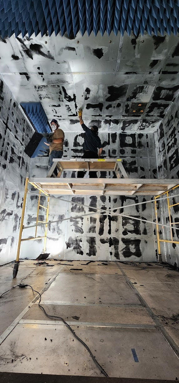 ETS-Lindgren AMS-8923-150 4G Anechoic RF Chamber 4m (156") Cube + Halo Antenna