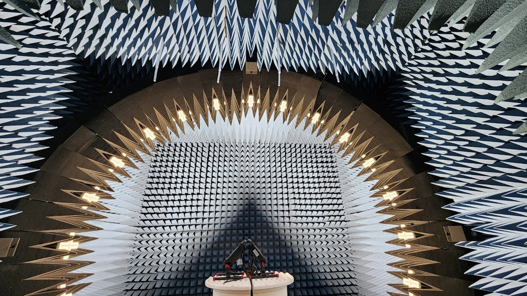 ETS-Lindgren AMS-8923-150 4G Anechoic RF Chamber 4m (156") Cube + Halo Antenna