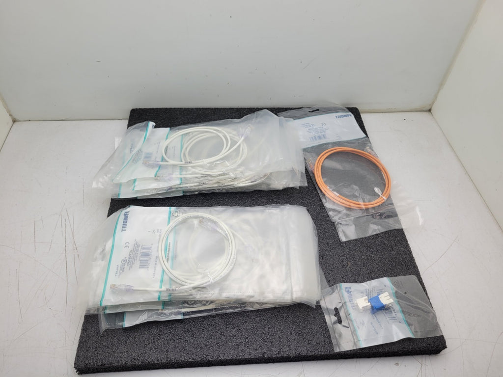 Lot 17x PANDUIT UTP28SP5OR UTP28SP3  CAT 6 Performance UTP Patch Cable 3ft 28AWG