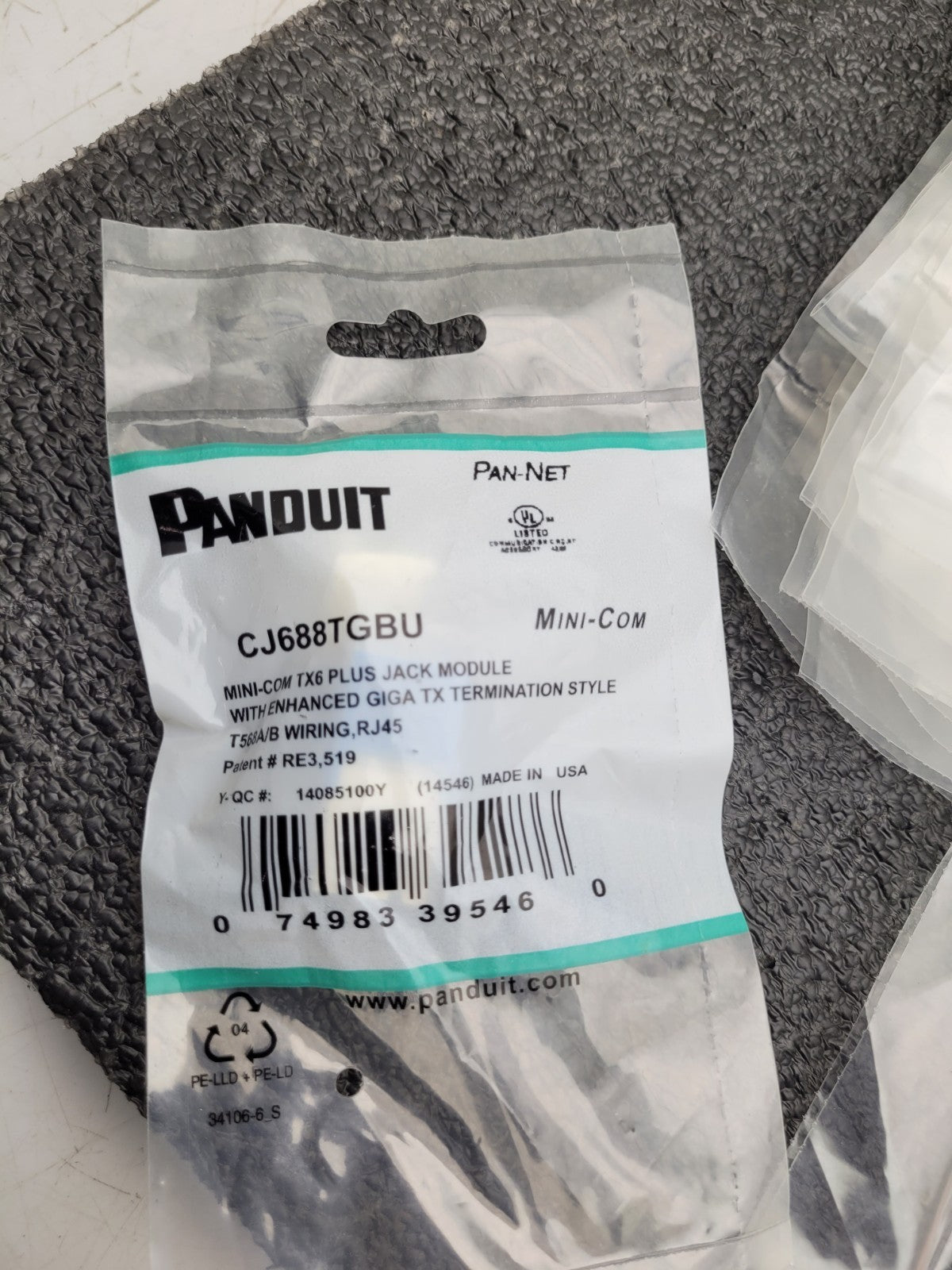 Lot 17x PANDUIT UTP28SP5OR UTP28SP3  CAT 6 Performance UTP Patch Cable 3ft 28AWG