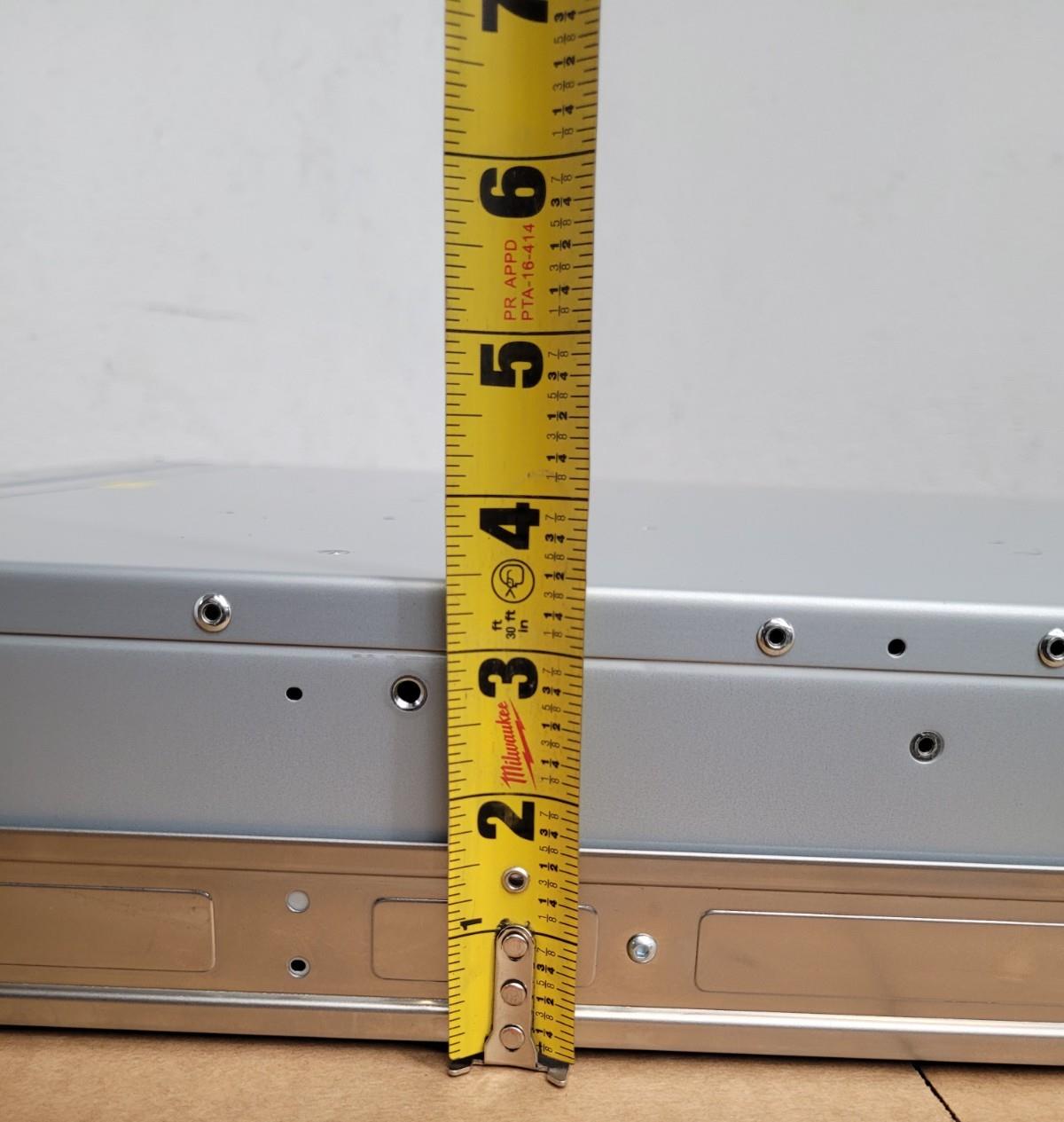 HP SureStor G3 2U24  AC PSU PLATINUM SAS Storage Array SP-3224-E12 2.5" HDD JBOD