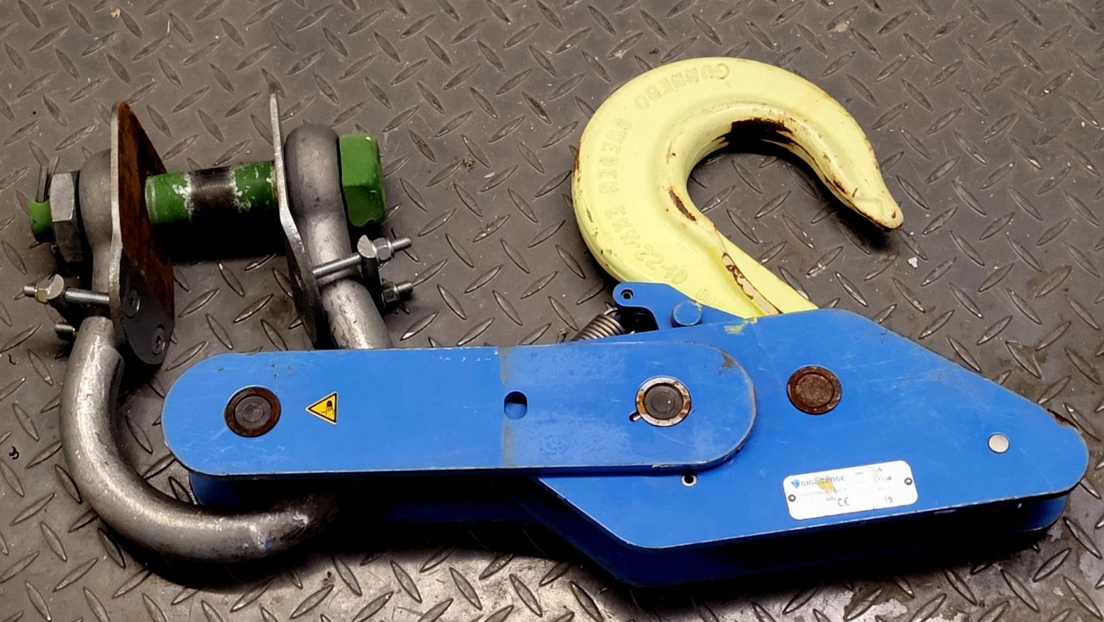 GIGASENSE IS PIAB 12 TON Automatic Safety Locking Crane Lifting Hook 300162