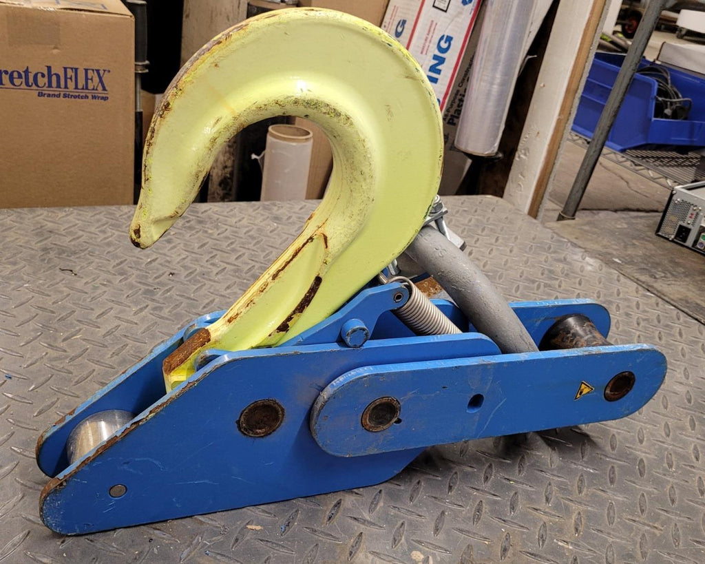 GIGASENSE IS PIAB 12 TON Automatic Safety Locking Crane Lifting Hook 300162