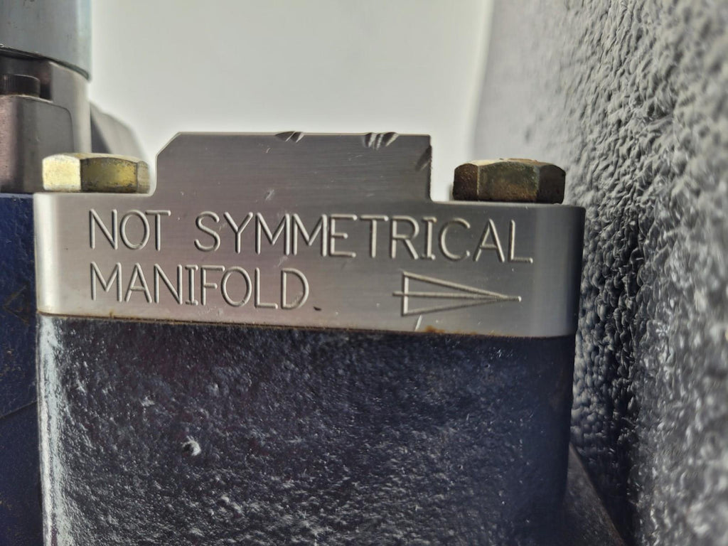 REXROTH R900324881 R901077304 PLATTE-PLUS 1M-4SEW6-20/420V-BG 24VDC