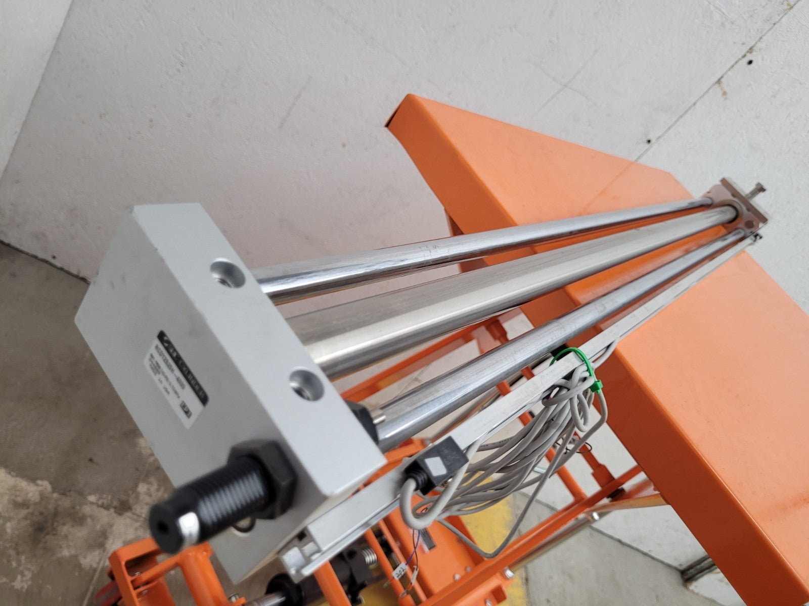 SMC Pneumatic Linear Slide Guide Rodless Cylinder NCDY2S25H-4000 40" Travel