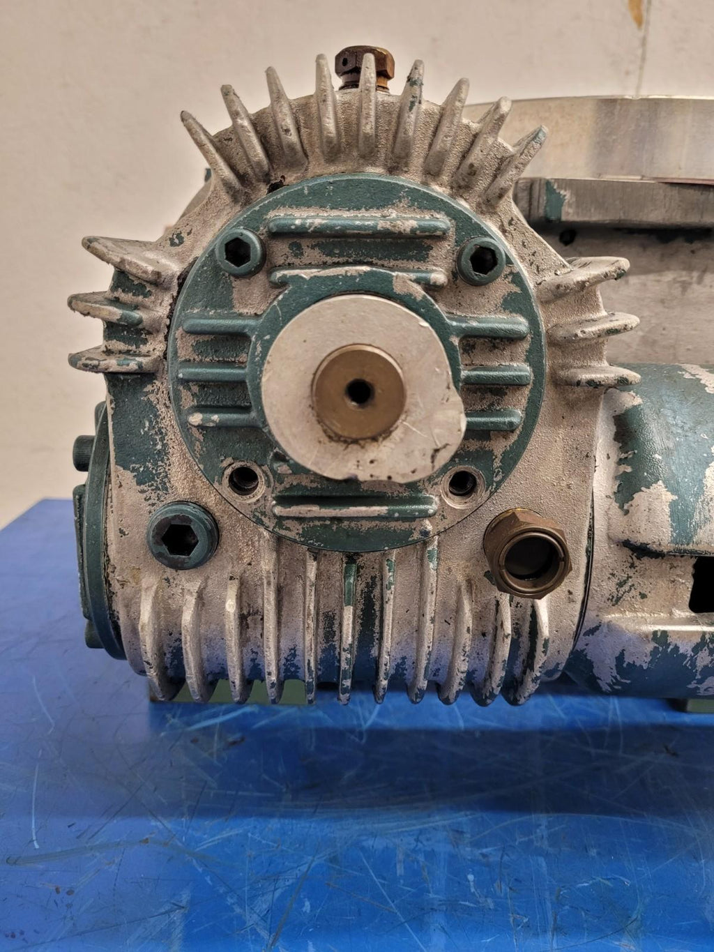 Camco Rotary Indexer 901RDM4H32-330 4 Stop 90° Rotation Per Station 90VDC Tested