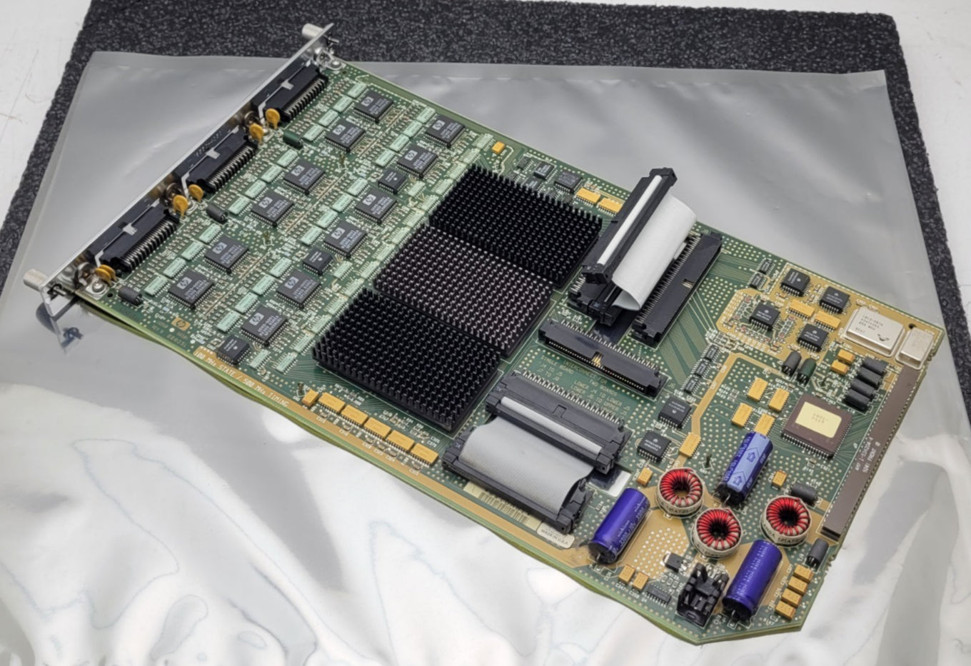 HP Agilent 16550A 100MHZ STATE 500 MHZ TIMING LOGIC ANALYZER MODULE 102CH