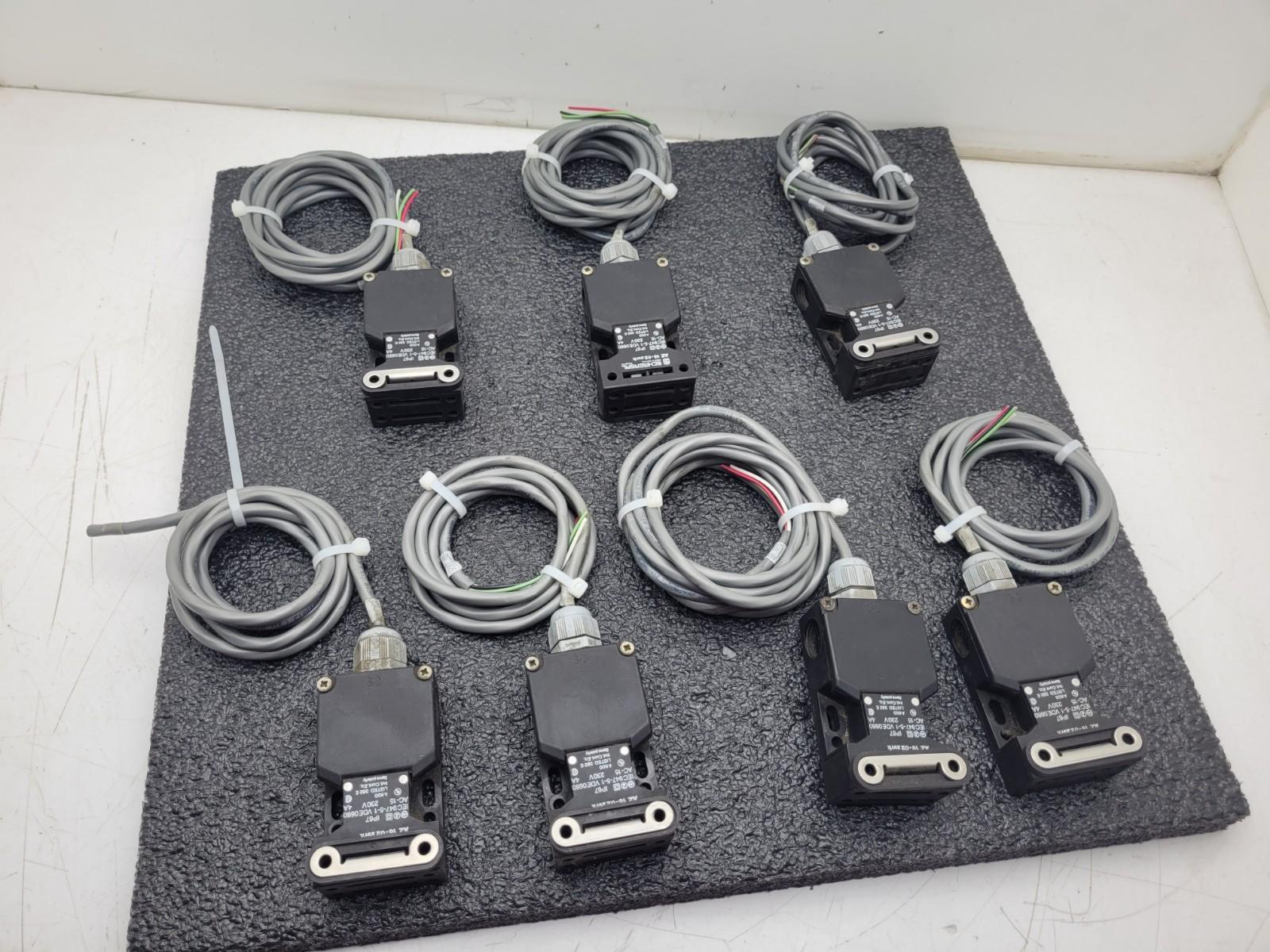 Lot of 7  SCHMERSAL  IEC 947-5-1 Safety Door Keyed Interlock Latch AZ 16-02zvrk