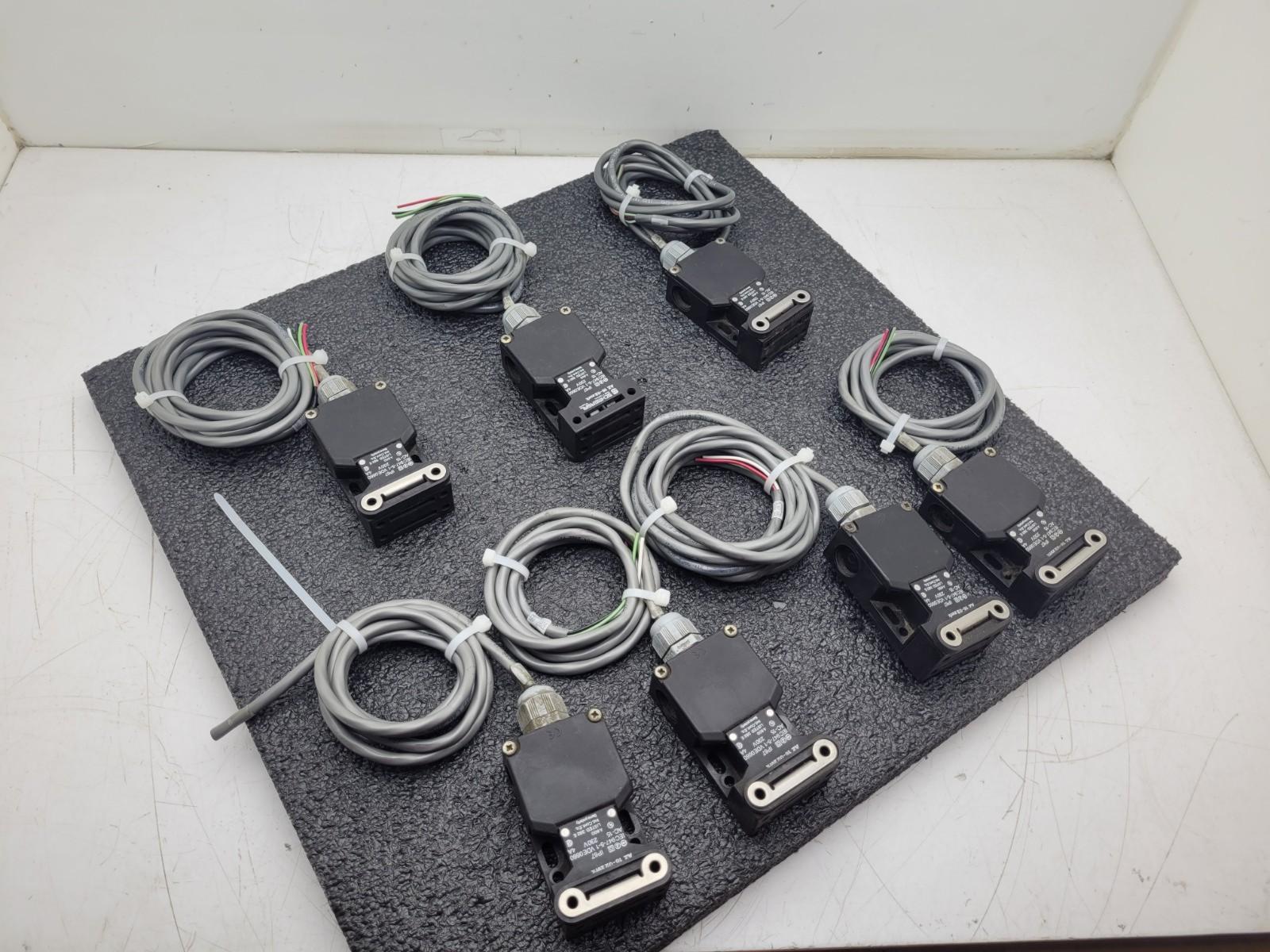 Lot of 7  SCHMERSAL  IEC 947-5-1 Safety Door Keyed Interlock Latch AZ 16-02zvrk