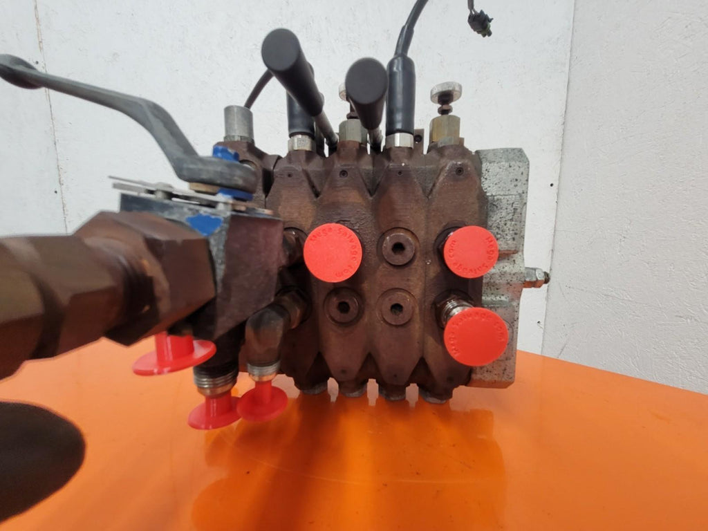 Parker Pulsar Hydraulic Stackable 4x Valve Stack VPL Series VPL244 2-Way Manual