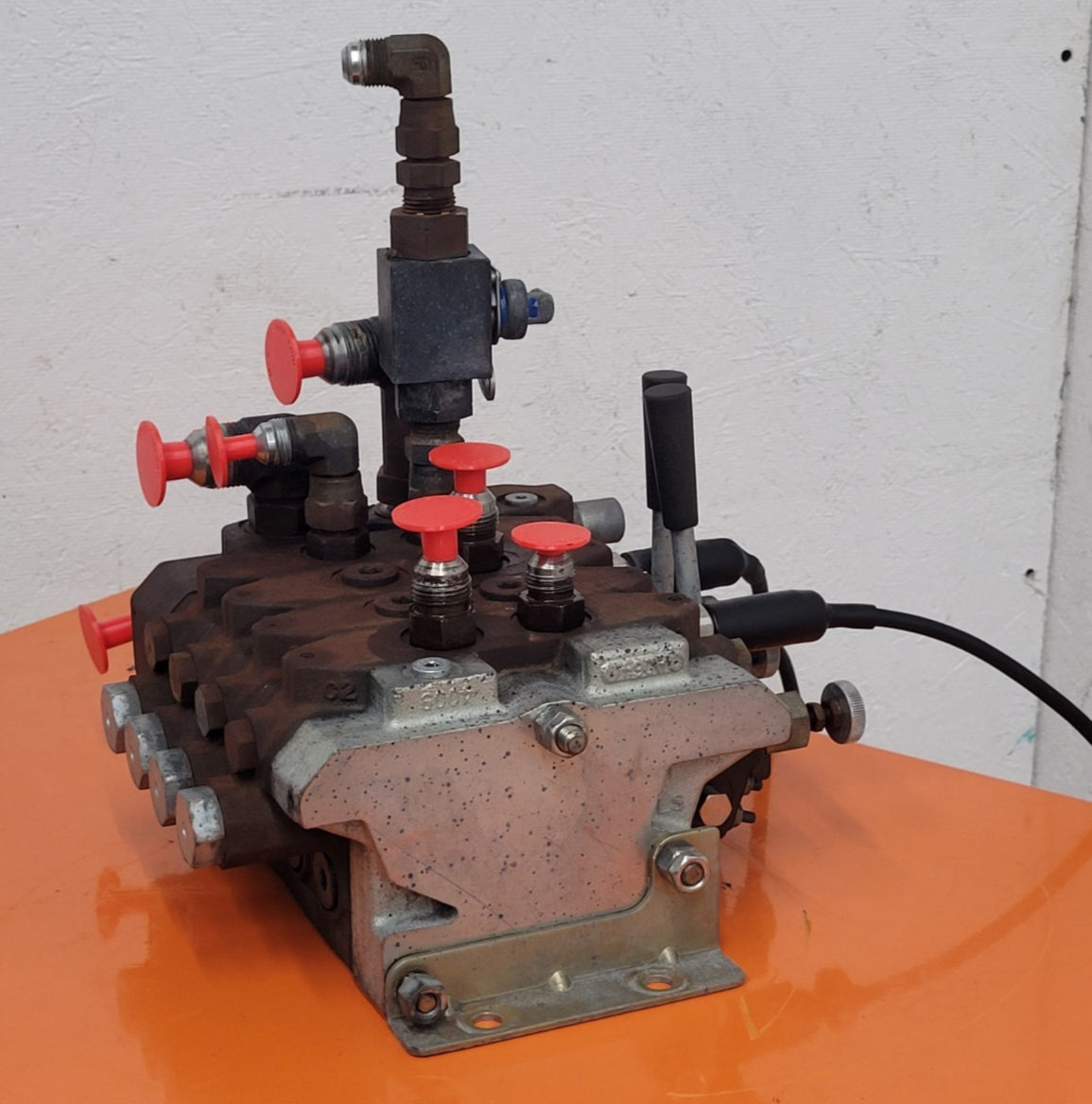 Parker Pulsar Hydraulic Stackable 4x Valve Stack VPL Series VPL244 2-Way Manual