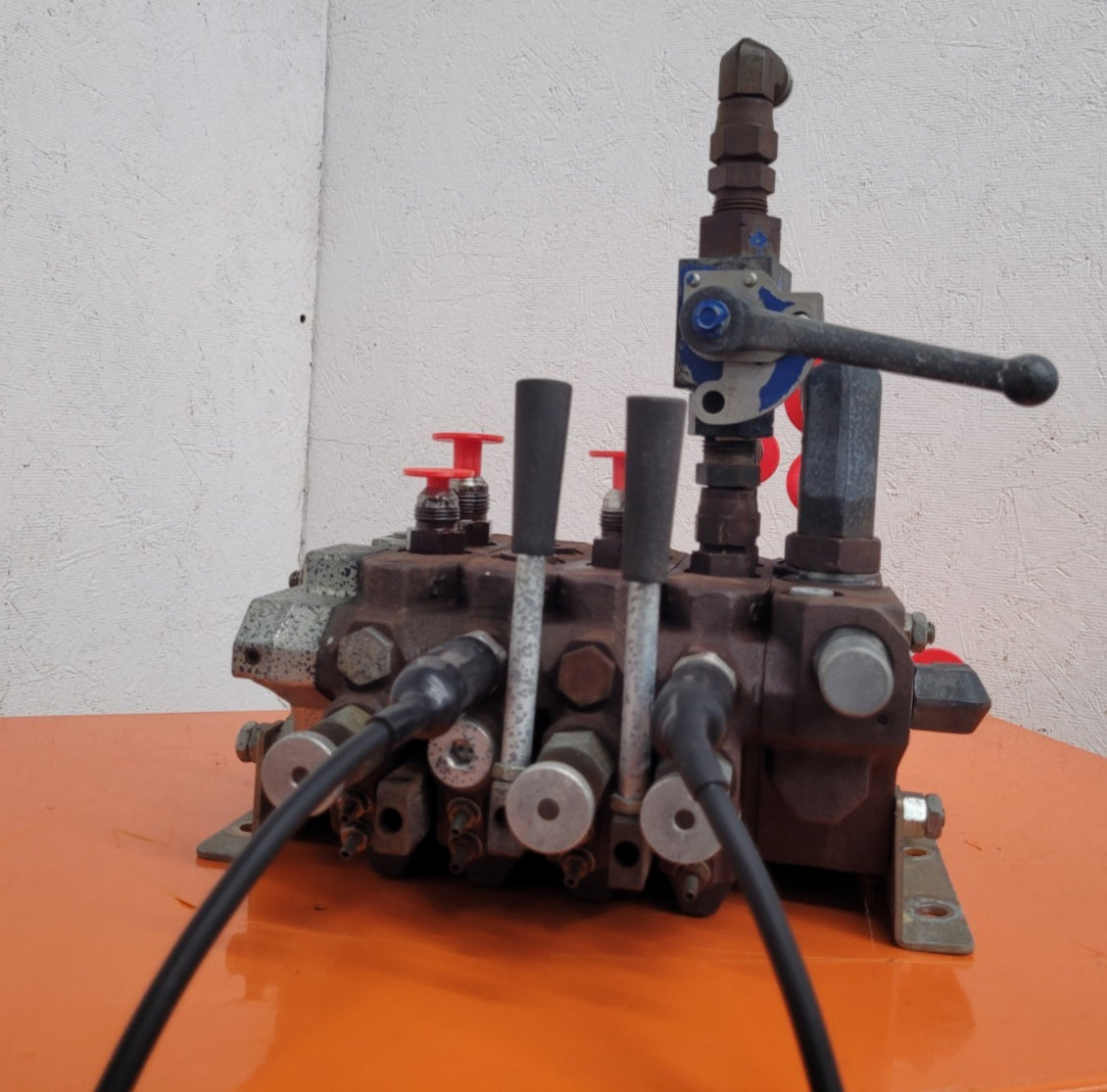 Parker Pulsar Hydraulic Stackable 4x Valve Stack VPL Series VPL244 2-Way Manual