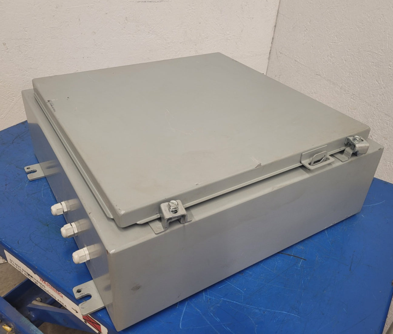 Hoffman Grey A202006LP Metallic Electical Panel Enclosure Waterproof 20x20x16"