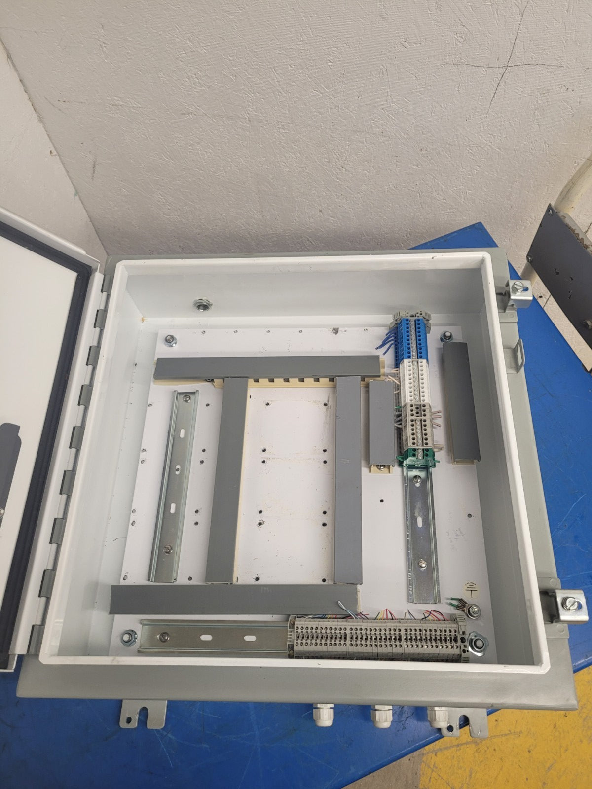 Hoffman Grey A202006LP Metallic Electical Panel Enclosure Waterproof 20x20x16"