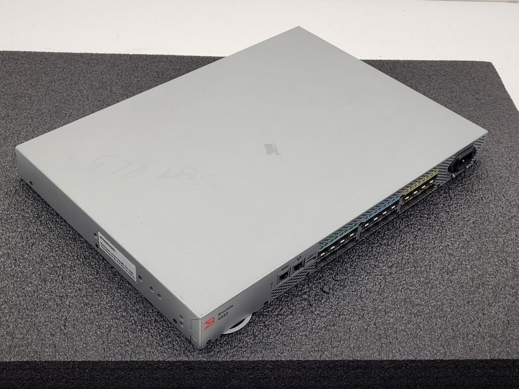 Brocade DS-6610B Brocade BR-G610 32Gb FC Switch w/ 8 Active Ports Needs Reset