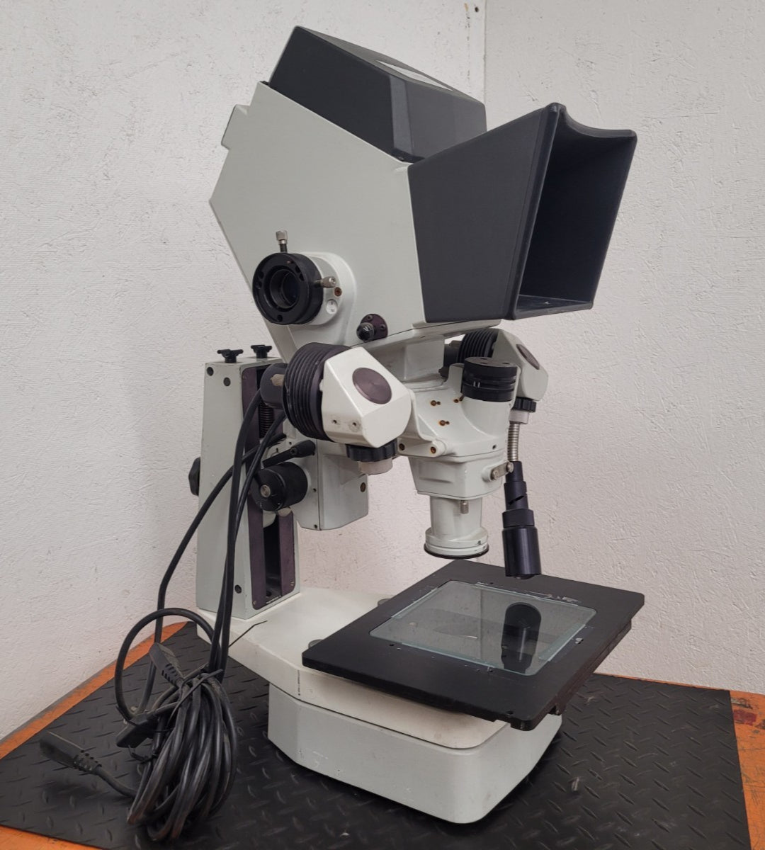 Vision Engineering Stereo Dynascope TS-3 Optical Microscope w/ Translation Stage
