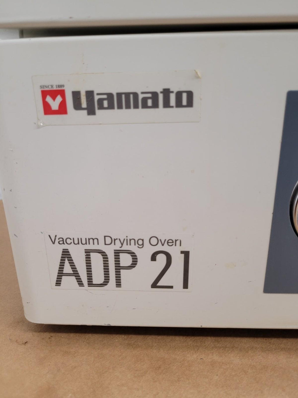 Yamato ADP21 Programmable Vacuum Drying Oven 115VAC, 10L Capacity[B]