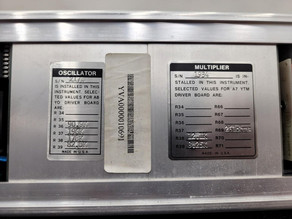 HP Hewlett Packard 8350B Sweep Oscillator w/ 83592B RF Plug-in .01-20GHz