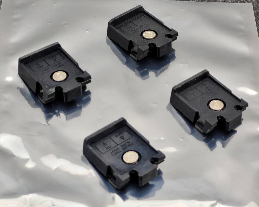 Set of 4 HP 5060-0767 Old Style Test Equipment Feet Original OEM Black