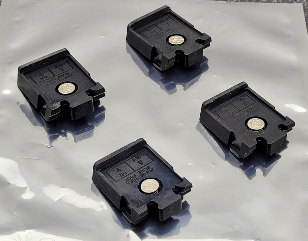 Set of 4 HP 5060-0767 Old Style Test Equipment Feet Original OEM Black