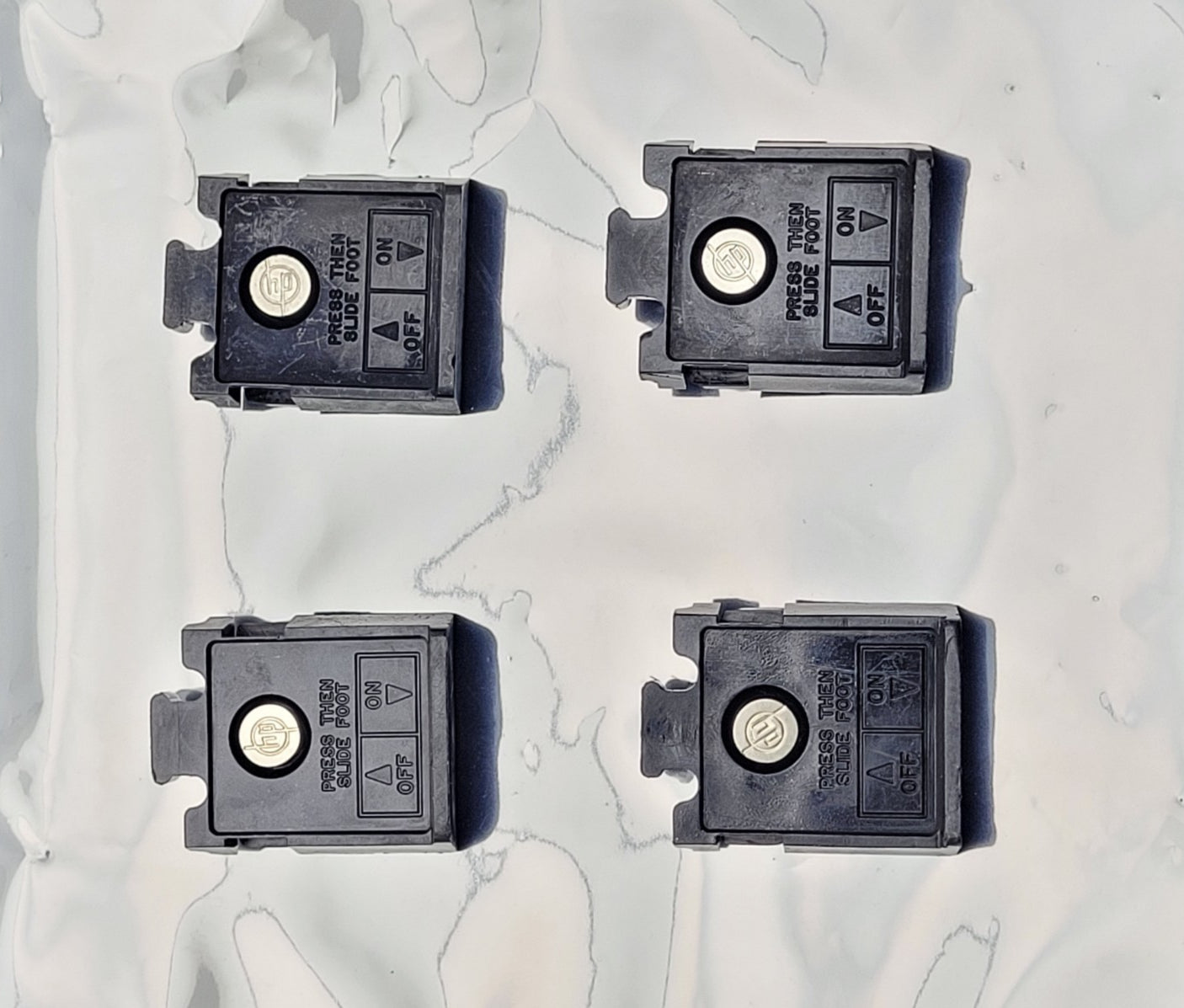 Set of 4 HP 5060-0767 Old Style Test Equipment Feet Original OEM Black