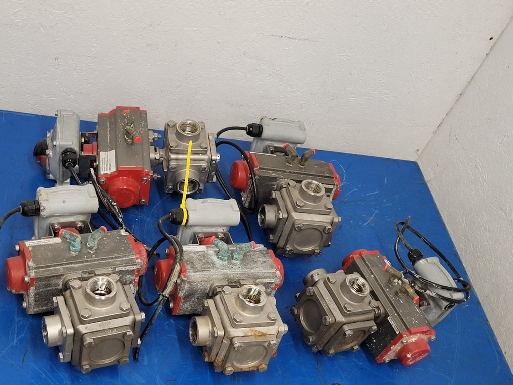 5x  A-T Controls Series 33-1T 1" 1000PSI 3-Way Valve Air Triad Controls 2R40DA