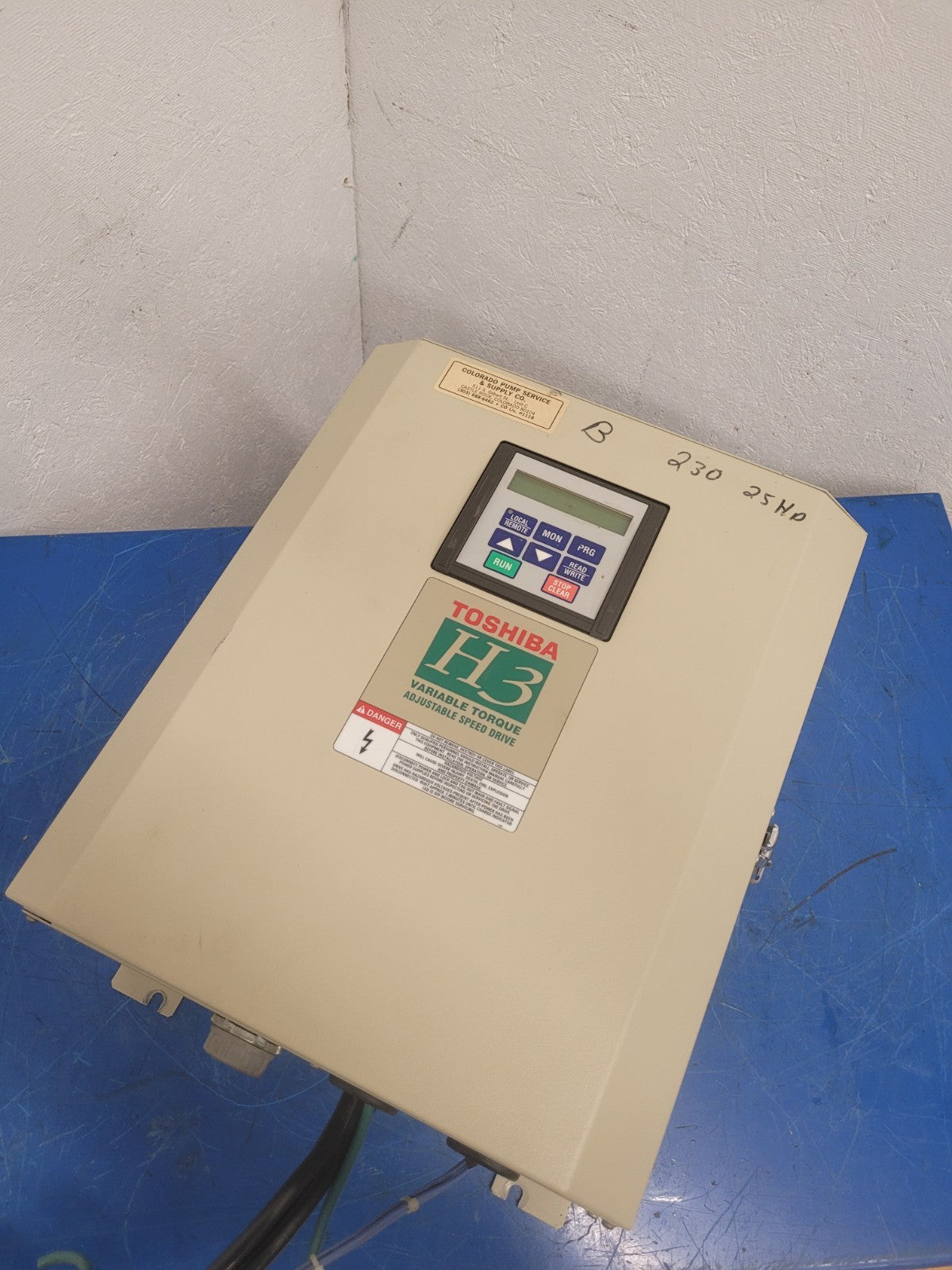 Toshiba H3  Tosvert 130H3 VT130H3U2270 25HP VFD Motor Drive Control 208/230VAC